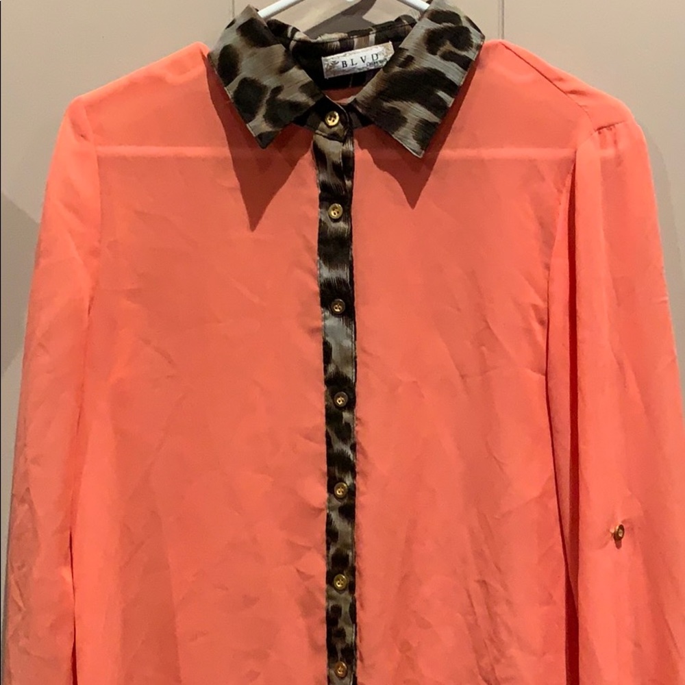 Boutique Shirt Size Small